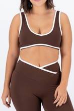 Cargar imagen en el visor de la galería, Align Milk Chocolate Top