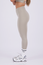 Cargar imagen en el visor de la galería, Infinity Gray Leggings