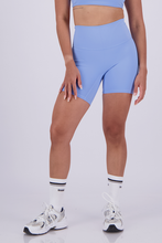 Cargar imagen en el visor de la galería, Infinity Bondi Blue Short