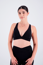 Cargar imagen en el visor de la galería, Atelier Moon Black Top