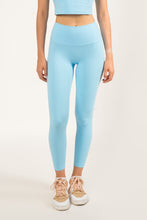 Cargar imagen en el visor de la galería, Daylight Light Blue Leggings