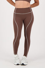 Cargar imagen en el visor de la galería, Restore Caramel Leggings