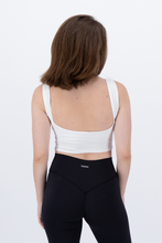 Cargar imagen en el visor de la galería, Bare Quite White Top