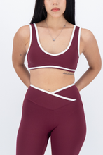 Cargar imagen en el visor de la galería, Align Deep Wine Top