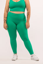 Cargar imagen en el visor de la galería, Daylight Emerald Green Leggings