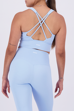 Cargar imagen en el visor de la galería, Solid Light Blue Top