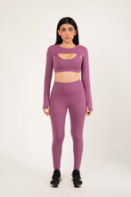 Cargar imagen en el visor de la galería, Sculpt Scrunch Purple Leggings