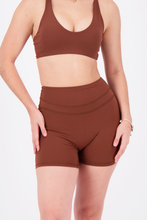 Cargar imagen en el visor de la galería, Nova Brownie Brown Short