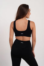 Cargar imagen en el visor de la galería, Harmony Black Top