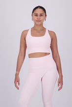 Cargar imagen en el visor de la galería, Solid Milkshake Pink Top