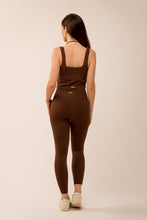 Cargar imagen en el visor de la galería, Brunette Brown Tank Top
