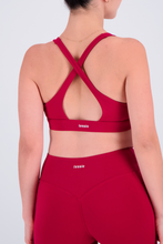 Cargar imagen en el visor de la galería, AtelierRed Merlot Top