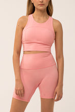 Cargar imagen en el visor de la galería, Solid High Lemonade Top