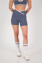 Cargar imagen en el visor de la galería, Align Stone Blue Short