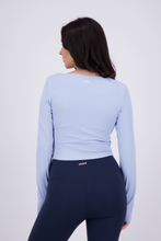 Cargar imagen en el visor de la galería, Above Baby Blue Long Sleeve