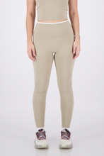 Cargar imagen en el visor de la galería, Aura Oat Foam Leggings