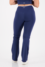 Cargar imagen en el visor de la galería, Align Blueberry Blue Flare Pants