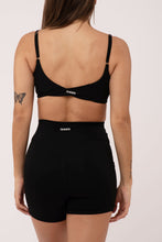 Cargar imagen en el visor de la galería, Spirit Twist Black Short