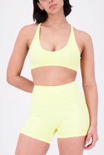 Cargar imagen en el visor de la galería, Nova Butter Cream Top