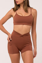 Cargar imagen en el visor de la galería, Spirit Twist Terracota Short