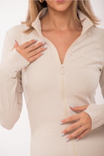 Cargar imagen en el visor de la galería, Everyday Long Sleeve Jacket