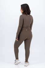 Cargar imagen en el visor de la galería, Form Cedar Brown Jacket