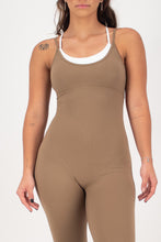 Cargar imagen en el visor de la galería, Align Cookie Beige Jumpsuit
