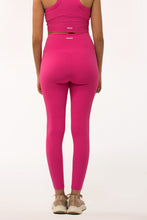 Cargar imagen en el visor de la galería, Balance Sonic Pink Leggings
