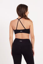 Cargar imagen en el visor de la galería, Charm Twist Black Top