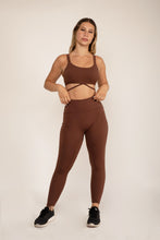Cargar imagen en el visor de la galería, Legacy Cinnamon Leggings