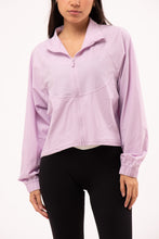 Cargar imagen en el visor de la galería, Lightweight Jacket limited edition