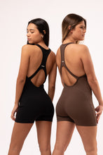 Cargar imagen en el visor de la galería, Onesie Cinnamon Cut Out