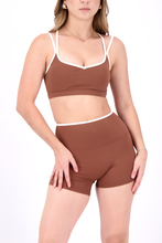 Cargar imagen en el visor de la galería, Aura Burnt Terracota Short
