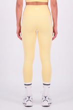 Cargar imagen en el visor de la galería, Solid Banana Yellow Leggings