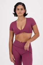 Cargar imagen en el visor de la galería, Ribbon Ruby Red Top