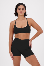 Cargar imagen en el visor de la galería, Ribbon Cross Coal Black Top