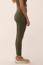 Cargar imagen en el visor de la galería, Balance Olive Green Leggings