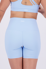 Cargar imagen en el visor de la galería, Solid Light Blue Short