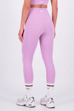Cargar imagen en el visor de la galería, Solid Wisteria Lilac Leggings