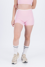 Cargar imagen en el visor de la galería, Aura Sweet Pink Short