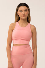 Cargar imagen en el visor de la galería, Solid High Lemonade Top