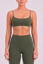 Cargar imagen en el visor de la galería, Soma Moss Green Top