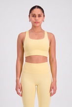 Cargar imagen en el visor de la galería, Solid Banana Yellow Top