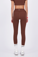 Cargar imagen en el visor de la galería, Rush Caramel Brown Leggings