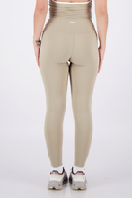 Cargar imagen en el visor de la galería, Aura Oat Foam Leggings