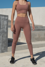 Cargar imagen en el visor de la galería, Solid Hot Cocoa Leggings