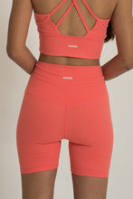 Cargar imagen en el visor de la galería, Solid Coral Sunrise Short