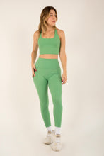 Cargar imagen en el visor de la galería, Solid Light Green Leggings