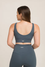 Cargar imagen en el visor de la galería, Impact Steel Blue Top