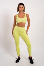 Cargar imagen en el visor de la galería, Harmony Yellow Light Leggings
